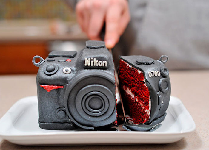 Cool gateau appareil de photo Nikon, gateau anniversaire rigolo, une bonne idée pâtisserie pour anniversaire