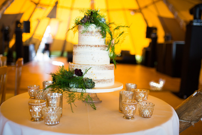 Gâteau mariage magique, image de gateau thématique pour mariage boheme chic