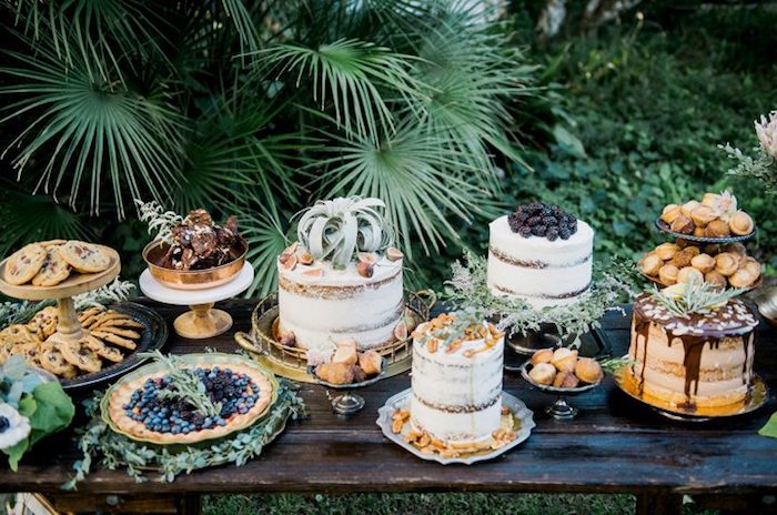 Gateau wedding cake, gateau piece montee, figurine gateau mariage decoration de table mariage