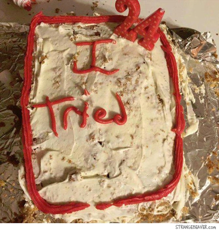 Amusante idée de gâteau qui n'est pas bien décoré, gateau anniversaire garçon, gateau anniversaire enfant, cool idee pour faire rigoler