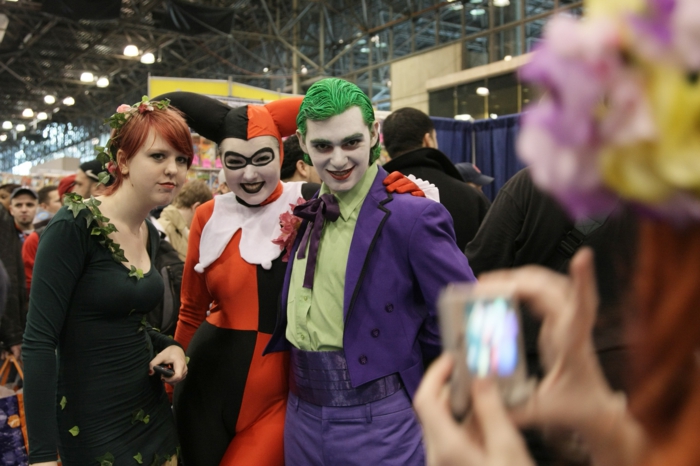 cotumes pour la fête de Halloween, Harley Quinn et le Joker, histoire du monde des bandes dessinées