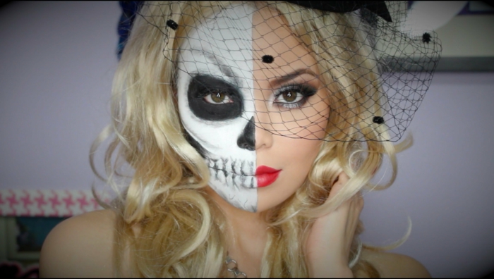 chapeau filet de visage, maquillage demi squelette halloween, rouge à lèvres vif
