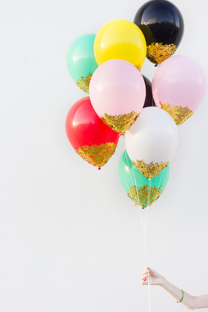 Idée déco diy décoration anniversaire 18 ans, joyeux anniversaire 18 ans, ballons décorées originalement