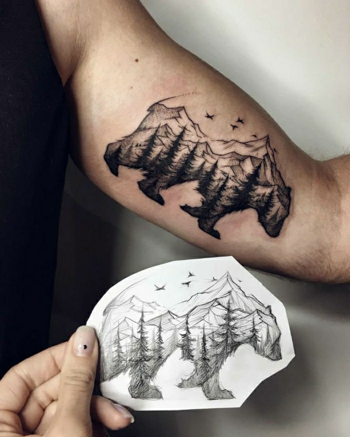 Tatouage double exposition ourse et la foret dans laquelle elle habite, habitation animal montagne, silhouette d'ourse, beau dessin ourse tatouage
