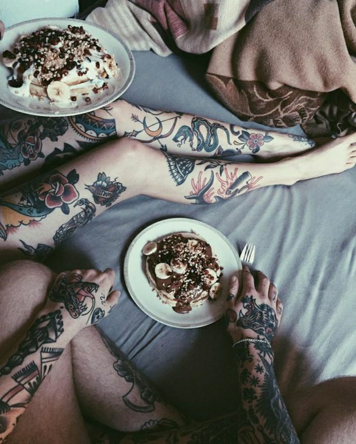 Mon tatouage avant bras, tatouage commun couple mon premier tatouage, brunch au lit avec son amour 