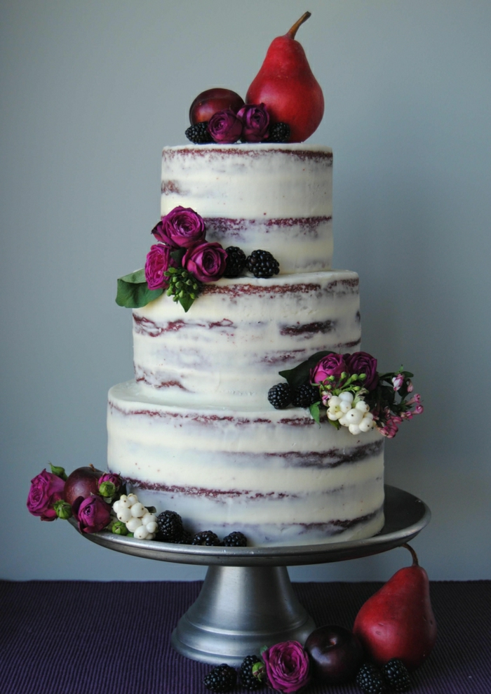 Le plus beau gâteau du monde, gateau anniversaire adulte photo merveilleuse avec fleurs et fruits d automne