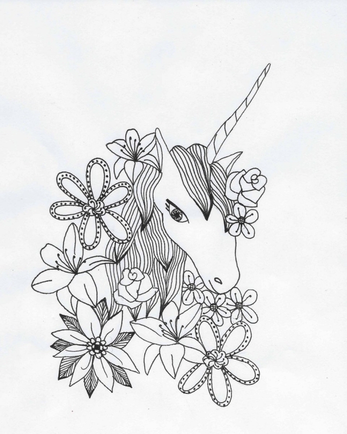 coloriage de licorne avec une tête de licorne entourée d'une multitude de fleurs, dessin poétique avec des détails floraux