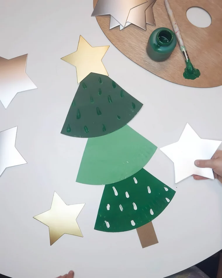 deco de noel fait main en papier diy abre sapin feuilles colorees vertes