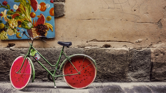 Fond d écran rigolo, fond d écran ado arrière plans inspirés par tumblr beauté bicyclette avec pneus dessinés comme pasteque 