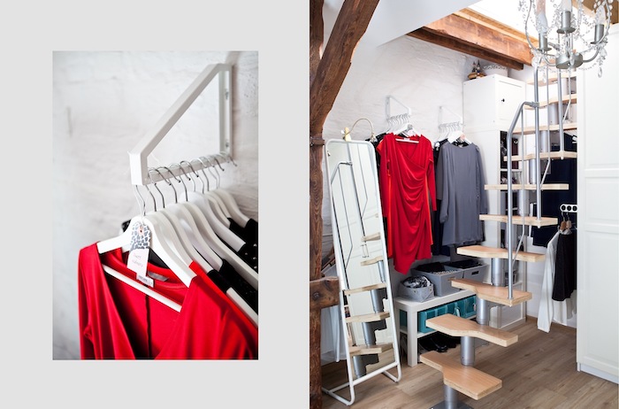 Dressing modulable meuble rangement chambre adulte décoration simple, robe rouge a manche longue et rive gris manche