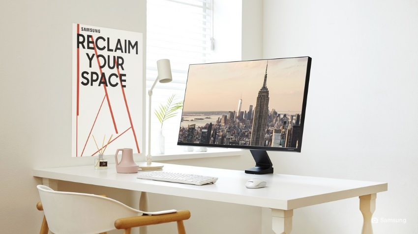 image d'illustration du nouvel écran space monitor de samsung avec son pied flexible gain de place