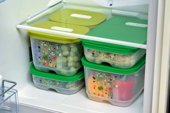 boite rangement frigo à couvercle hermétique pour y ranger les plats cuisinés, les fruits et les légumes coupés