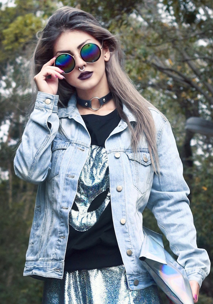 Tenue eclectique millennial style argenté jupe extre terrestre, photo tumblr fille tenue tumblr comment s habiller quand il fait chaut