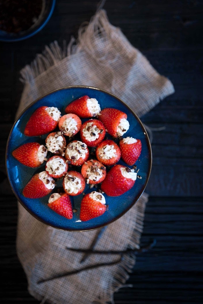 des fraises fourrées de mascarpone recette facile et rapide de bouchées pour un apéro dînatoire estival