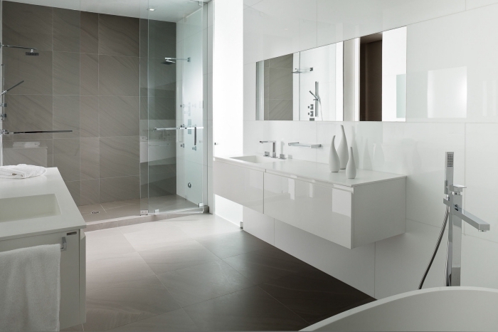 pinterest salle de bain aux lignes épurés et design minimaliste, idée quelles couleurs pour salle de bain moderne