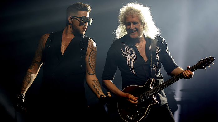 photo de Adam Lambert et Brian May en live Queen + Adam Lambert qui joueront Bohemian Rhapsody aux Oscars 2019 en live