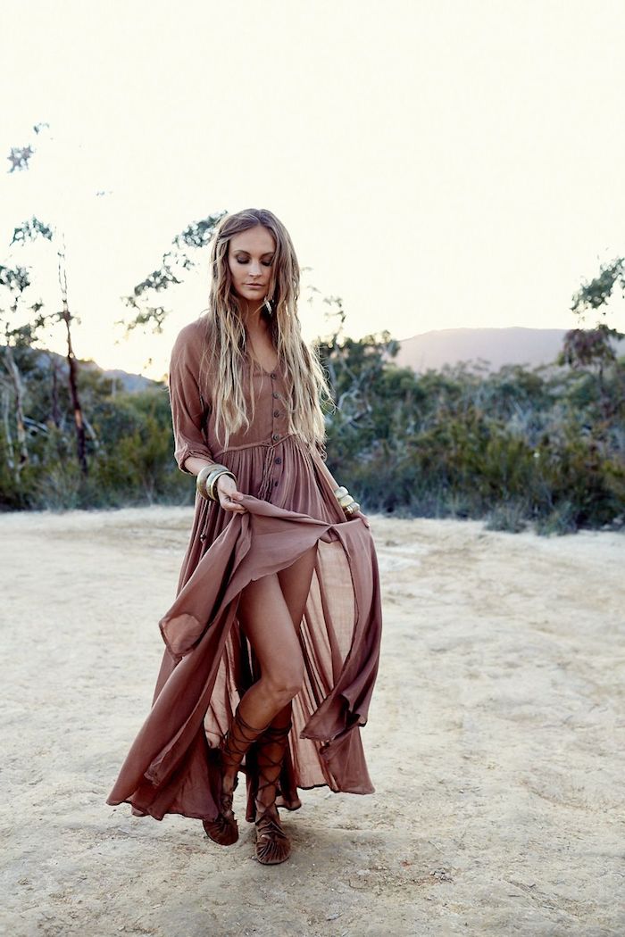 Longue robe féerique avec manches longues, robe hippie chic, robe longue ete, comment adopter le style bohème chic