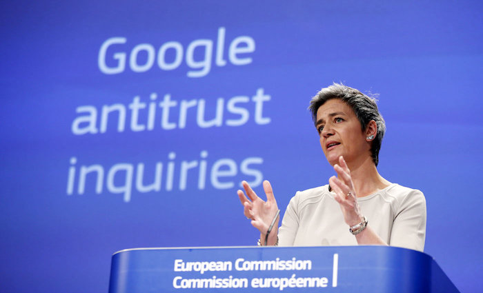 Margrethe Vestager commissaire européenne chargée des affaires antitrust abus de position dominante qui condamne Google à 1,5 milliard d'euros d'amende