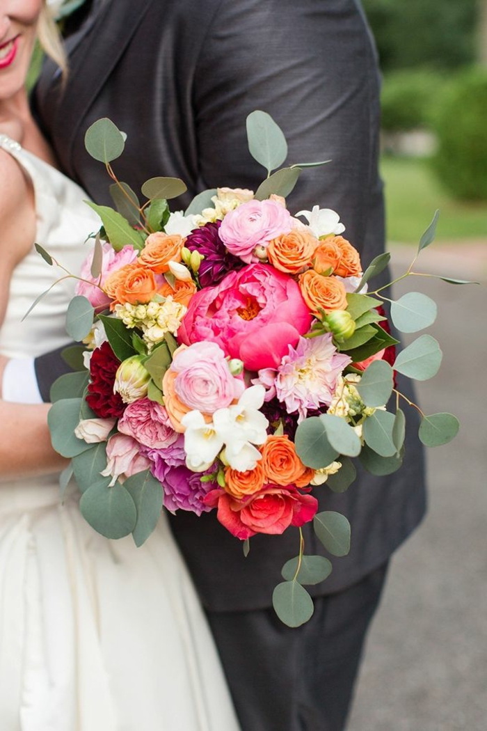 Trouvez la meilleure composition florale de mariage pour votre grand jour parmi une longue liste de propositions