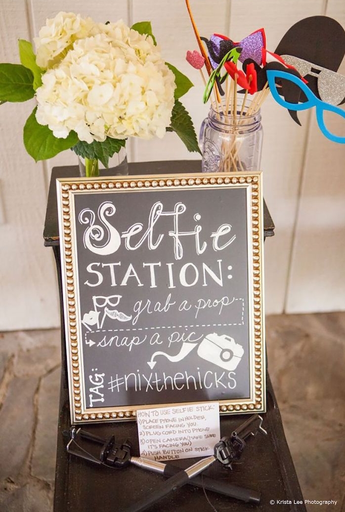 Photobooth selfie station, jeu de groupe drole, jeux mariage, chouette reception de mariage
