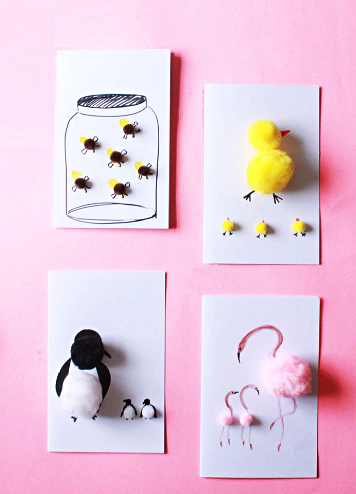 jolies cartes d'anniversaire décorées avec pompons et dessins animaux mignons, idée de bricolage fête des mères pour tout petit