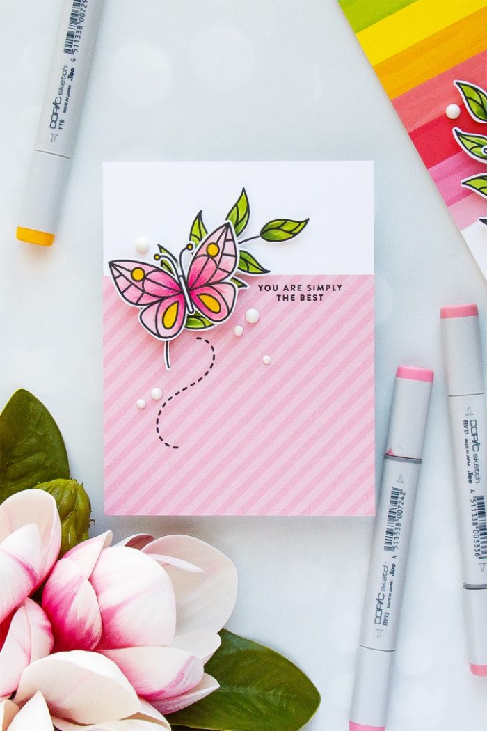carte anniversaire petite fille en rose et blanc à motif papillon 3d, décorée de petites perles, carte de voeux 3d à faire soi même