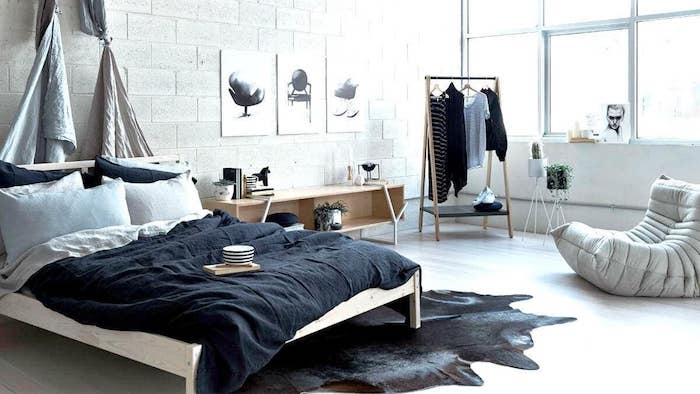 Belle chambre a coucher style industriel, meuble gain de place, astuce rangement chambre cocooning 