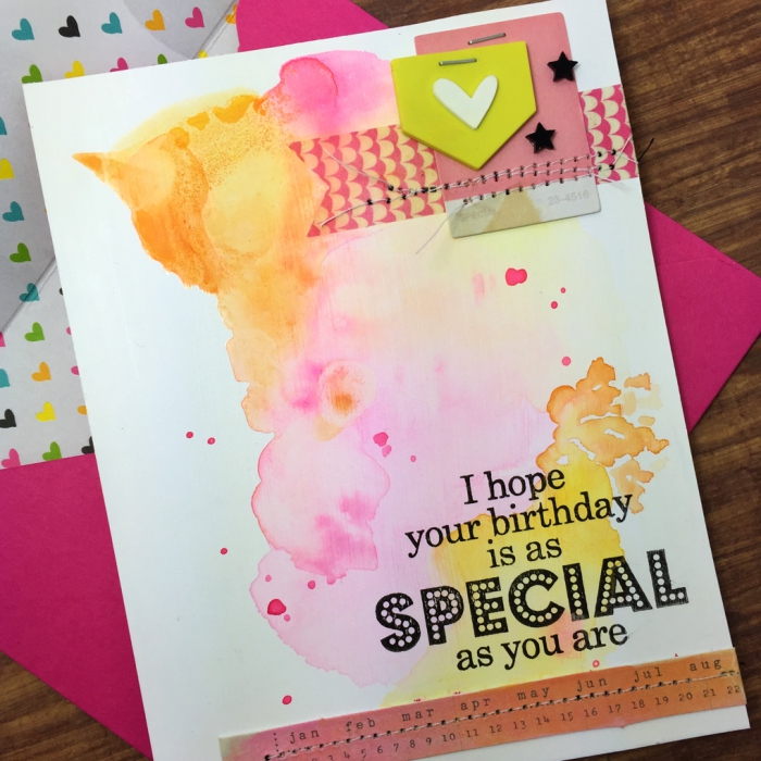jolie carte d'anniversaire fille personnalisée à effet tâches d'aquarelle et à motifs scrapbooking avec message pesonnalisé