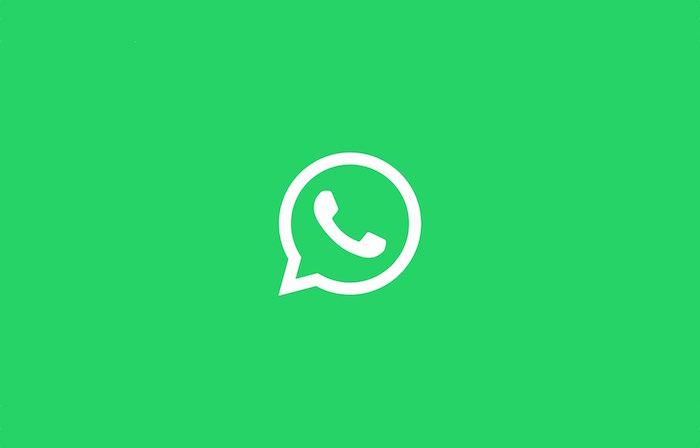 logo de WhatsApp sur fond vert pour article sur la nouvelle option de filtrage pour messages groupés