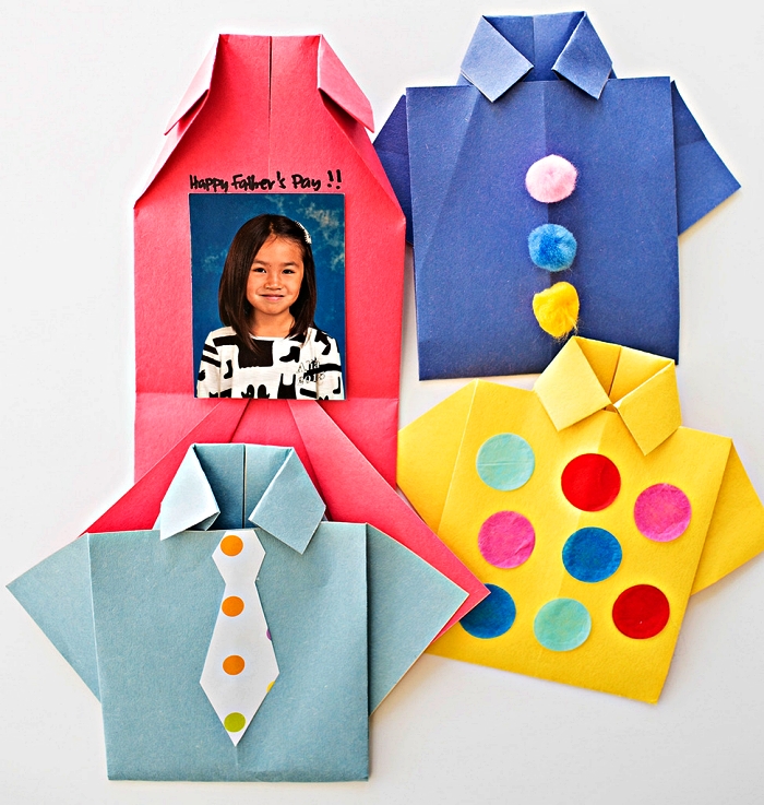petites chemises origami qui cachent des photos personnalisées, bricolage fete des peres cadeau fait-maison à fabriquer avec les plus petits