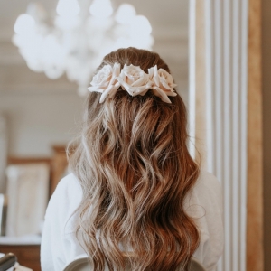 La féerie de la coiffure de mariage pour cheveux longs en 100 photos inspirantes