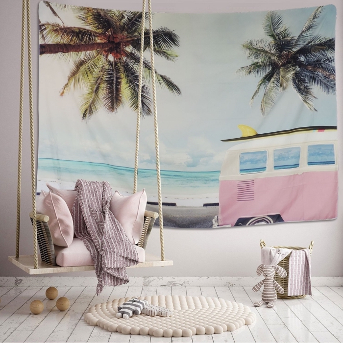aménagement chambre à coucher d'enfant dans l'esprit de vacances, modèle tapisserie murale à design plage