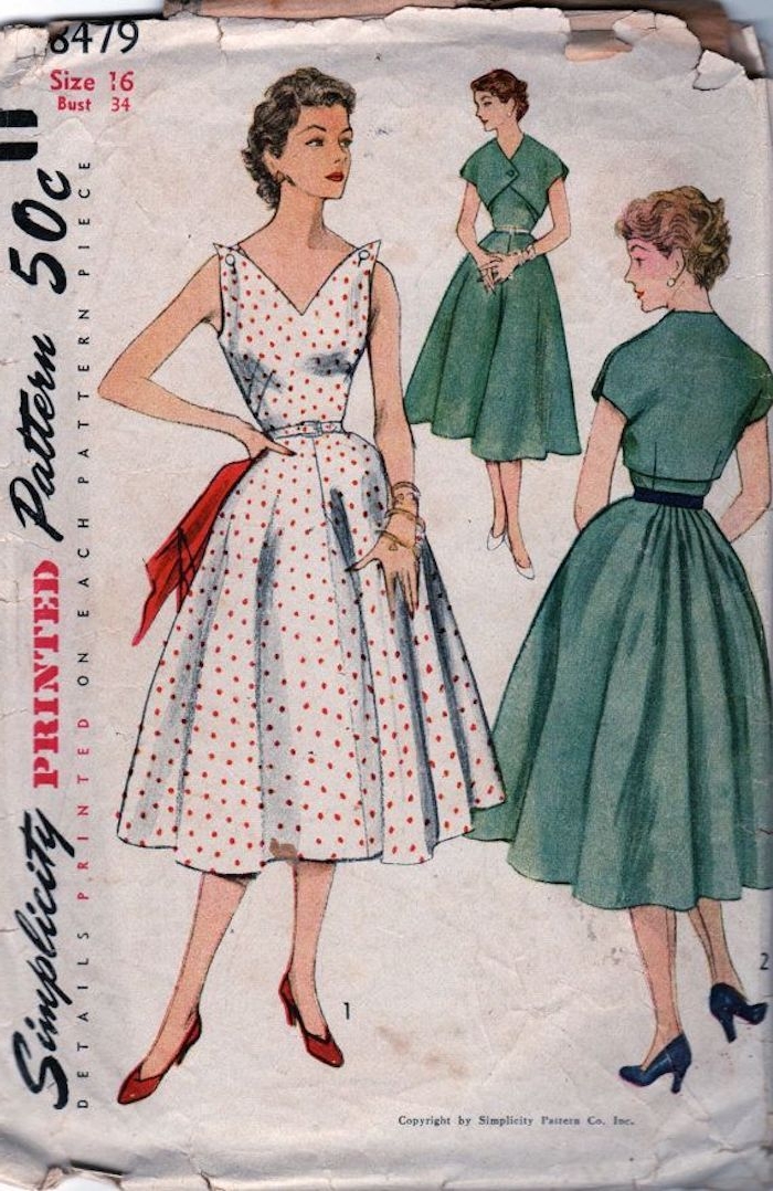 Esquise des années 50, vogue chaussure année 50, robe vintage année 50, tendances des vetements des femmes