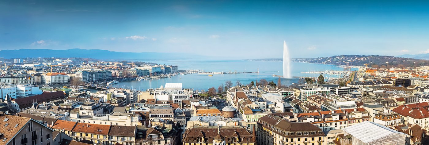 photo panorama de Genève sur les bords du lac Léman pour des grandes vacances en famille en Suisse