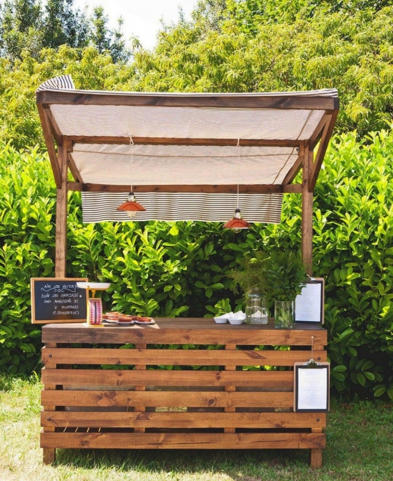Prenez place au bar en palette : projets DIY pour l’extérieur et l ...