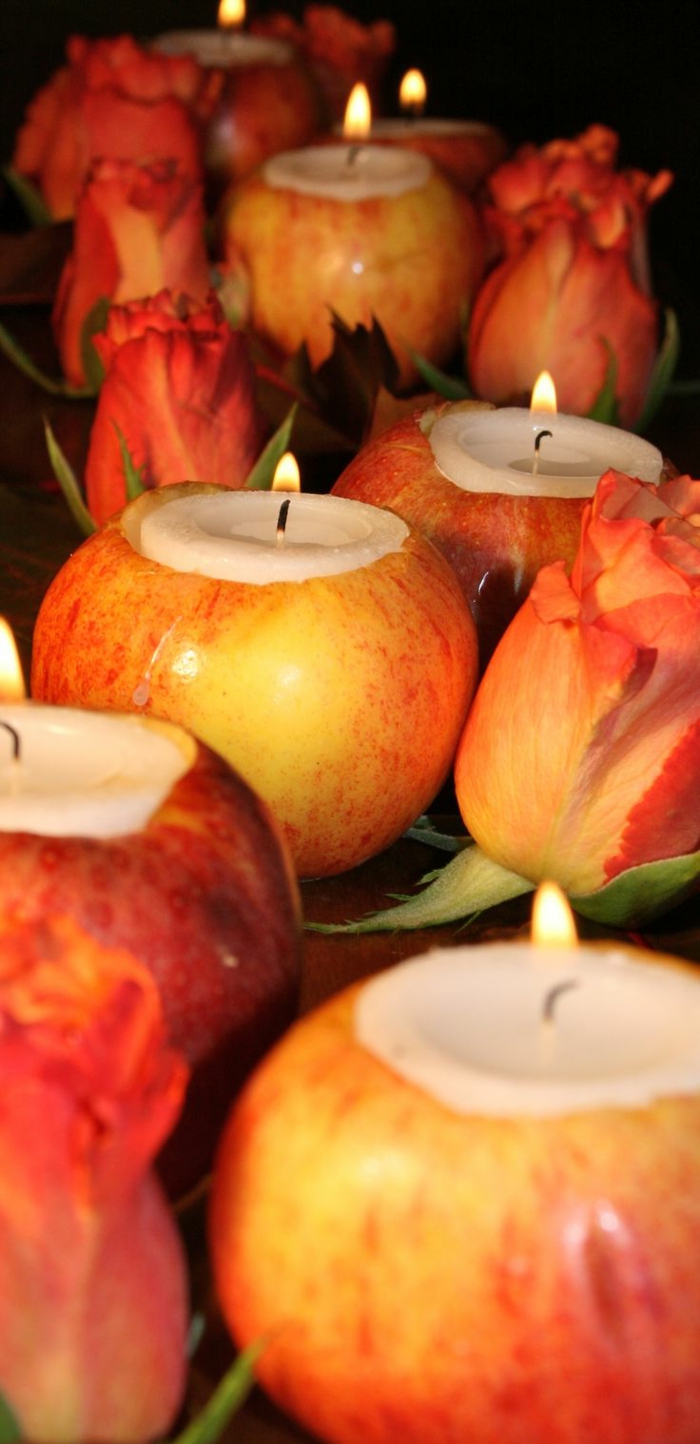 porte bougies originaux, déco table à manger avec les épluchures des pommes, déco à effet naturel