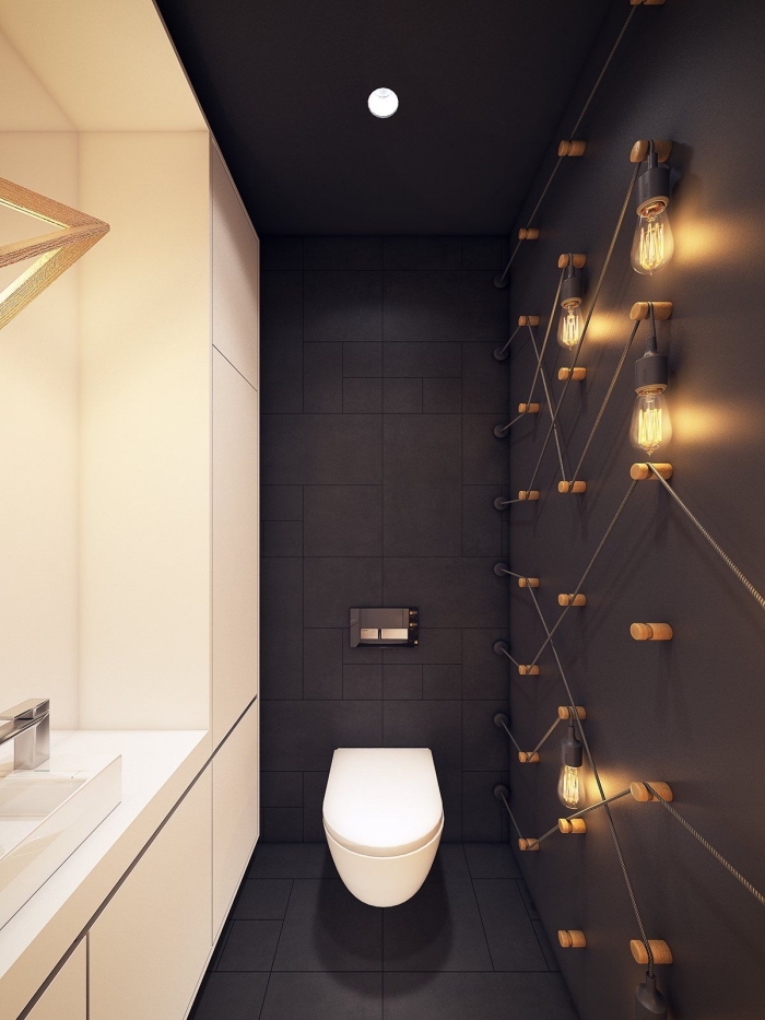 comment aménager une salle de bain en longueur, design intérieur contemporain avec panneaux muraux en noir mate