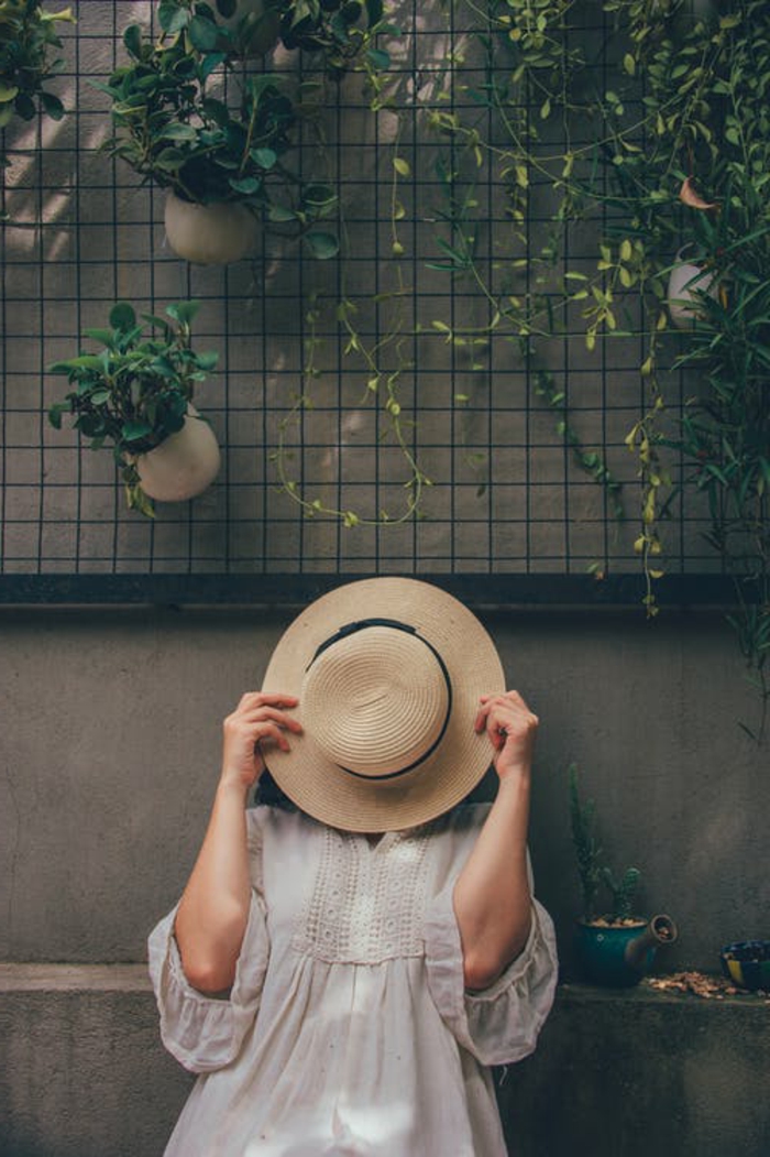 En quête du meilleur chapeau d’été pour femme – plus de 70 propositions inspirantes