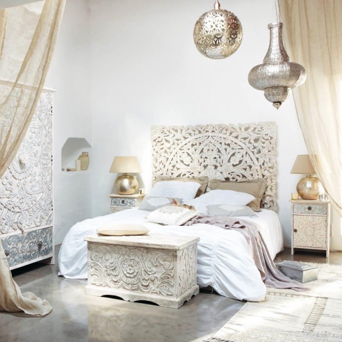 design chambre orientale avec lampes marocaines et meubles ethniques, idée tête de lit marocaine style orientale