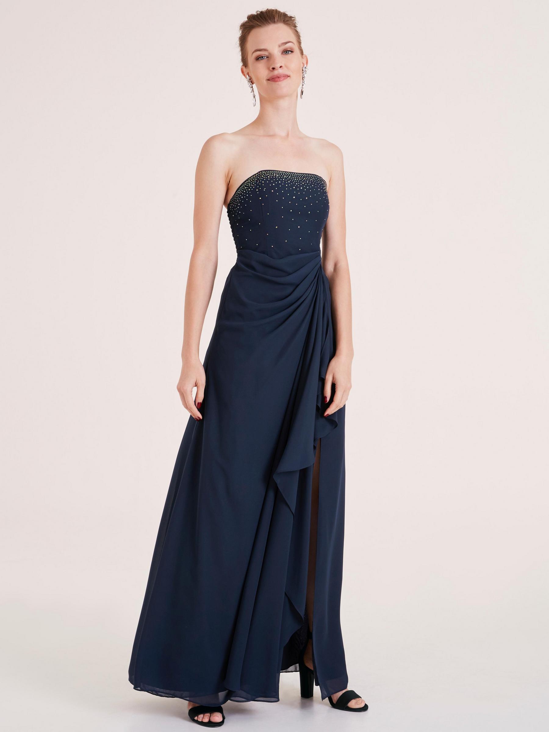 modèle de robe bustier longue bleu marine, avec strass sur la poitrine