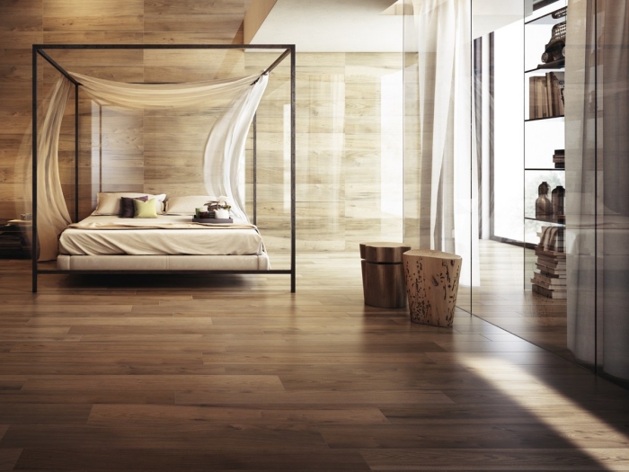 chambre à coucher avec plafond suspendu, revêtement plancher bois stratifié, idée pièce aux murs en bois 
