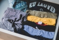 Les meilleures astuces de rangement pour mieux organiser sa penderie
