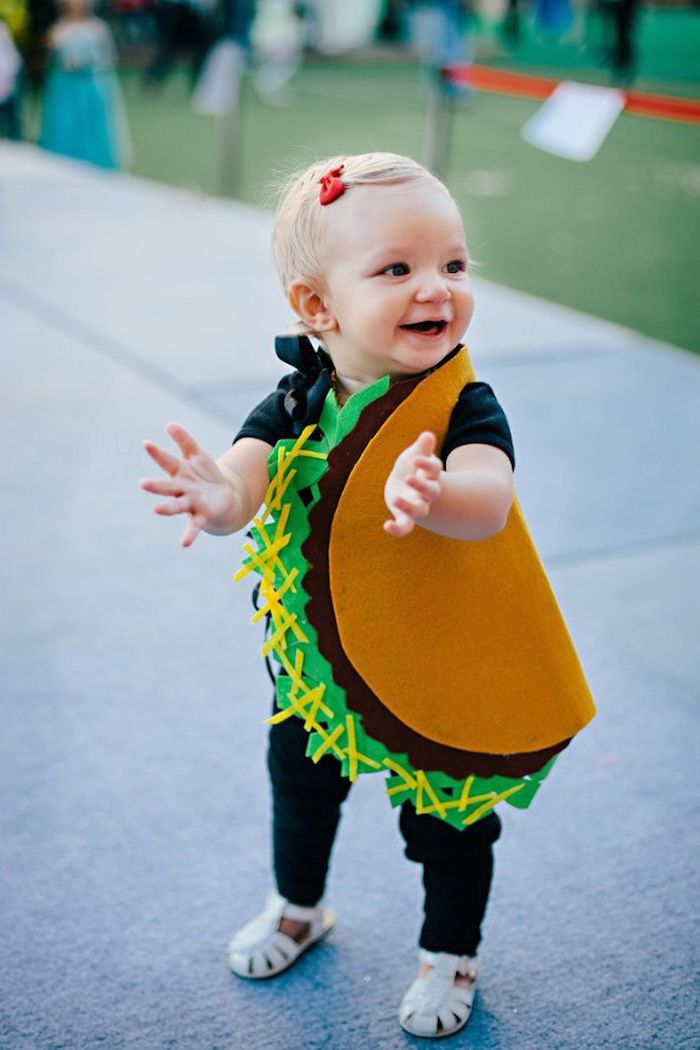 Bébé taco costume déguisement facile, cool camouflage à choisir pour fete masqué bébé fille déguisée comme taco 