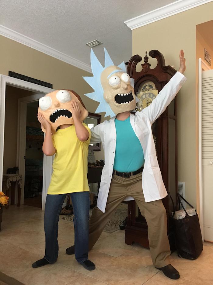 Rick et Morty deguisement halloween maison, idée déguisement drôle en commun Rick et Morty costumes et masques 