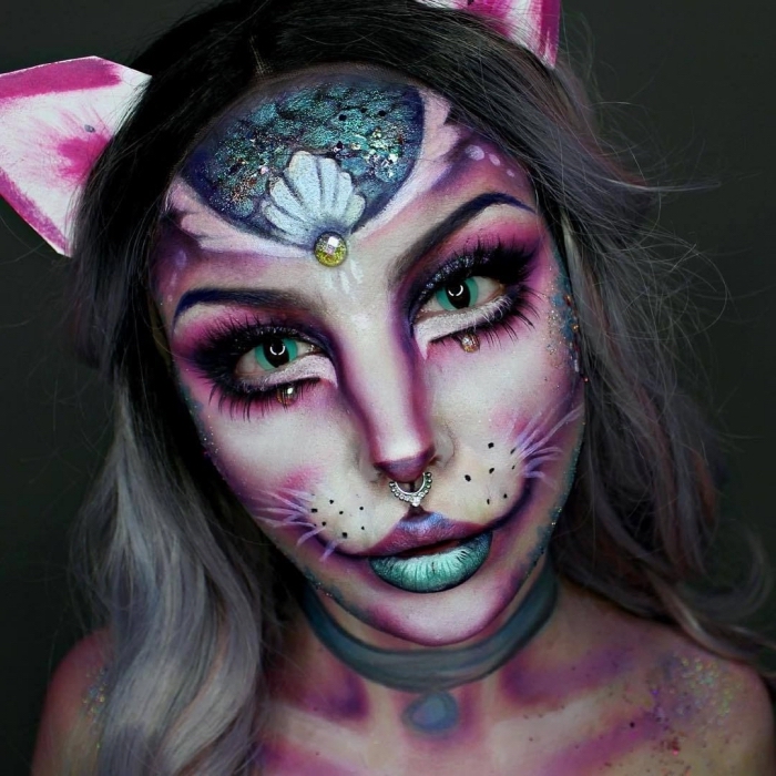 comment se maquiller pour halloween, idée makeup original effrayant, exemple de maquillage carnaval en chat cheshire