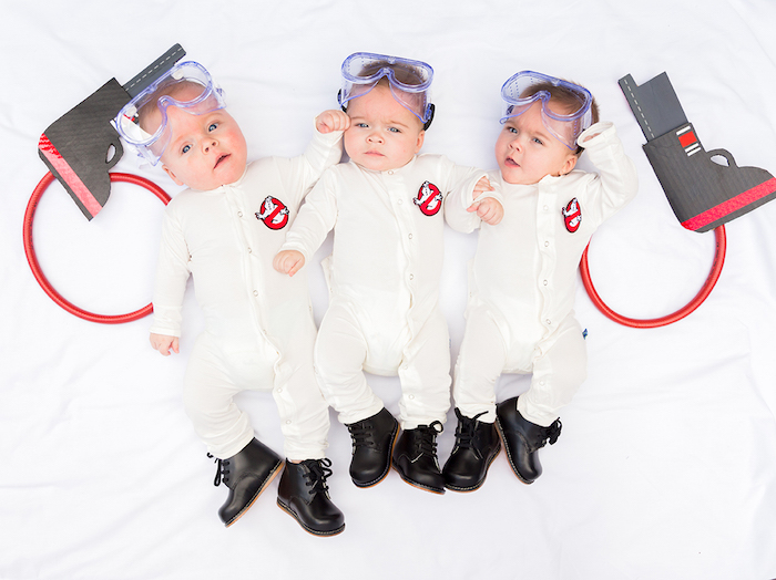 Triplés deguisement bebe garcon multipliqué en trois, déguisement halloween pour bébé, Ghost busters film déguisement