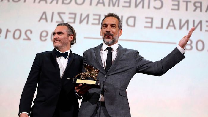 Le film J'Accuse de Roman Polanski reçoit quant à lui le Lion d'Argent, malgré la polémique entre le réalisateur franco-polonais et la metteuse en scène argentine Lucrecia Martel