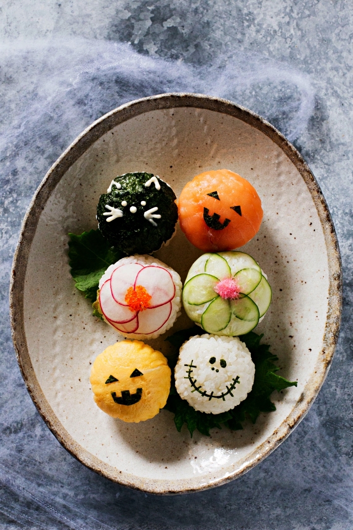 recette de tamari sushi d'halloween au radis, concombre ou saumon, recette halloween salé pour l'apéro thématique