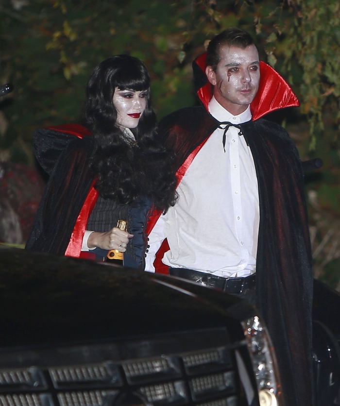 idée tenue femme vampire en noir et rouge, quel déguisement halloween homme, look halloween pour couple