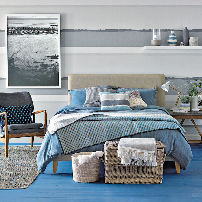 Chambre bleu et gris couleurs de l'océan, peinture sur le mur en gris, deco chambre moderne, comment aménager sa chambre